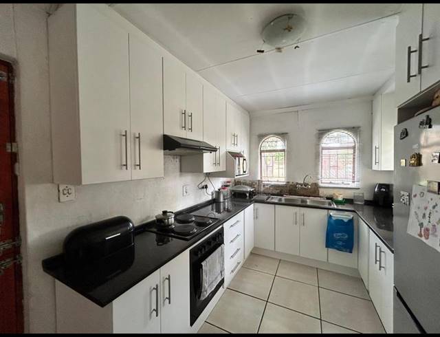 4 BEDROOM HOUSE FOR SALE IN BAKERTON